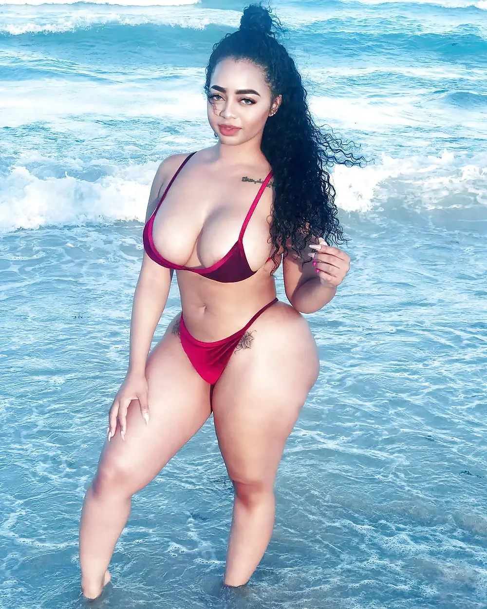 Çok Güzel Olan bayanlar
