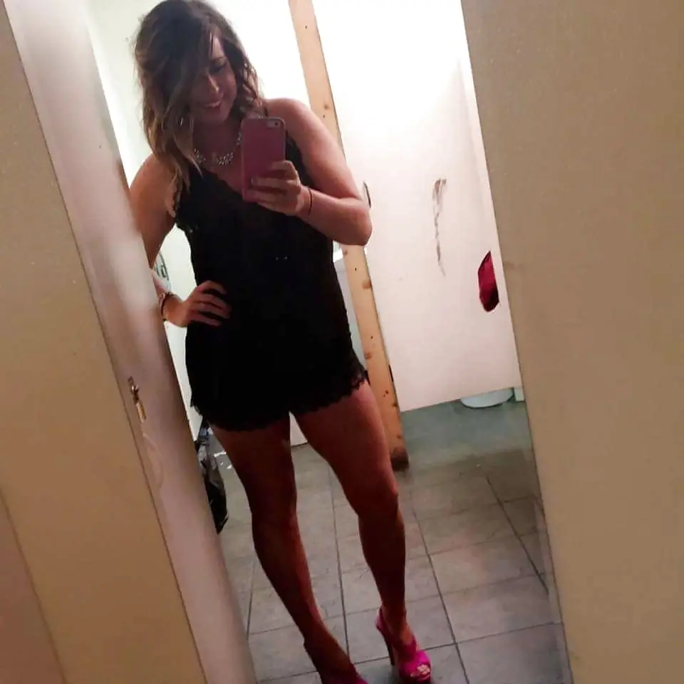 Göztepe Anal Cilveli Escort Bayan