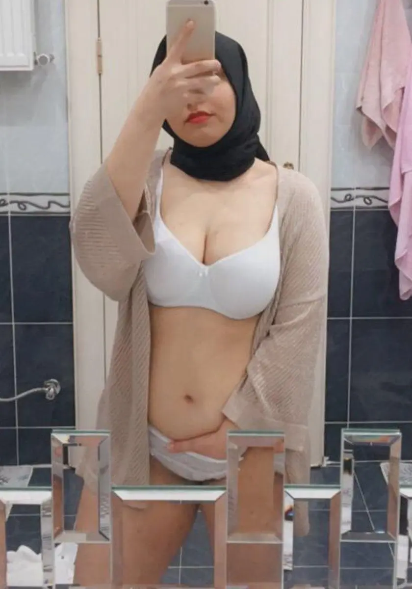 Beylikdüzü Türbanlı Escort Bayan Hazal.
